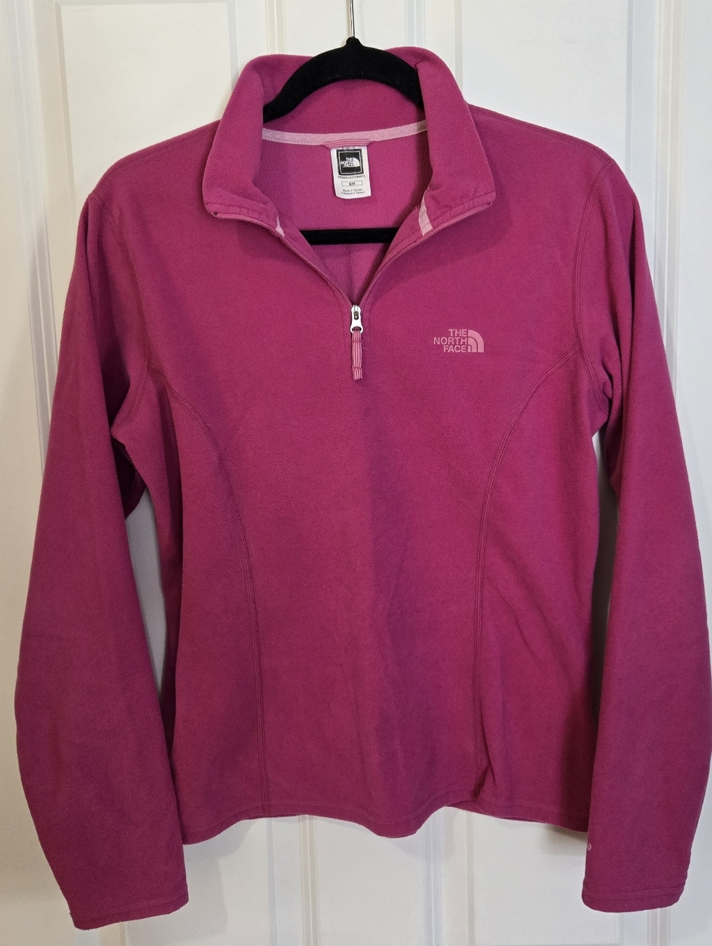 The North Face Magenta Quarter-Zip Fleece Pullover, Women's Medium